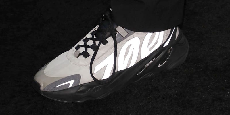 yeezy 700 3m