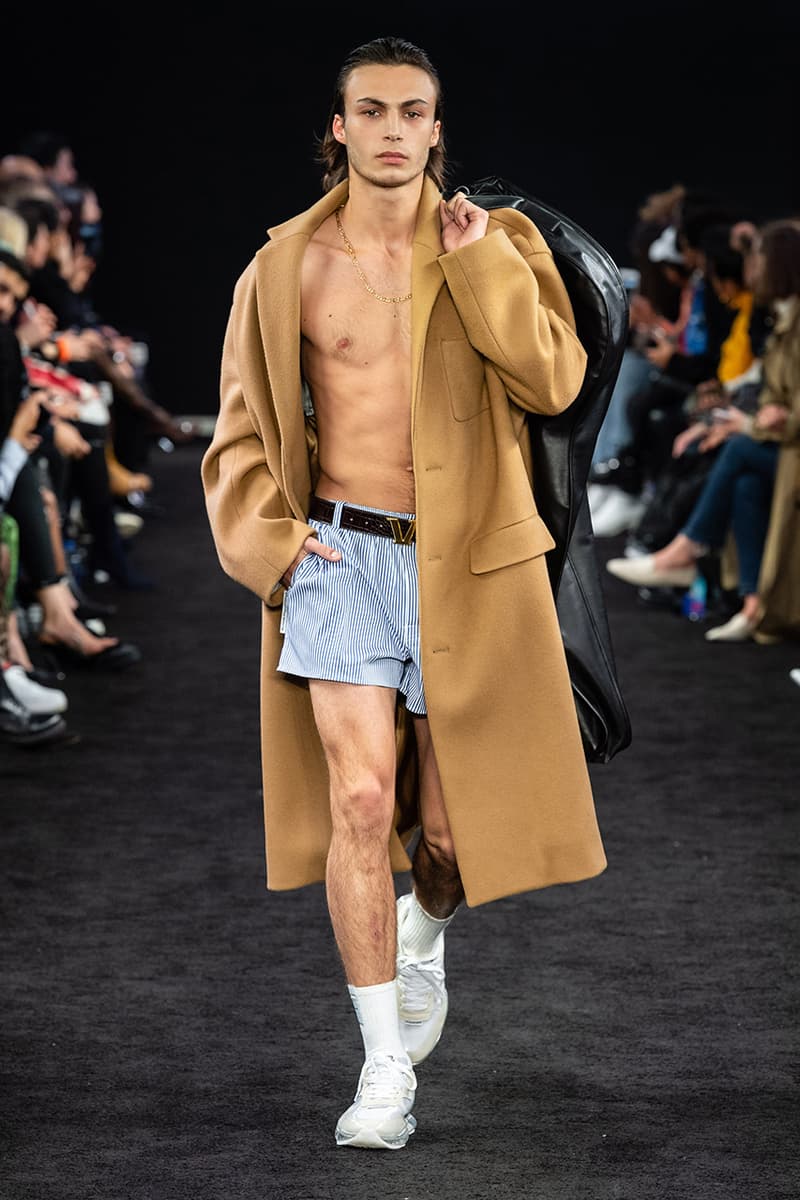 Alexander Wang Pre-Fall 2019 Runway Collection presentation new york city look style bag denim collection 2