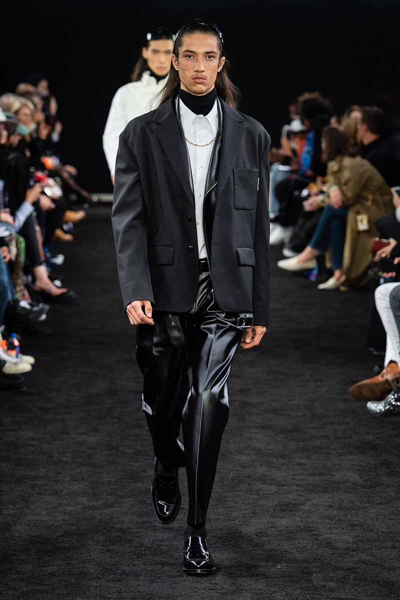 Alexander Wang Pre-Fall 2019 Runway Collection presentation new york city look style bag denim collection 2