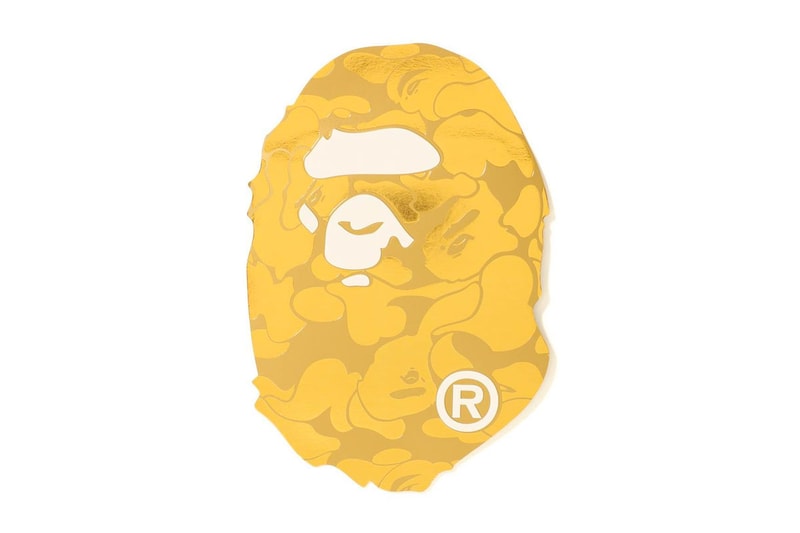 BAPE 2019 New Year's Gifts a bathing ape ape head red envelops chinese new year gold calendar  