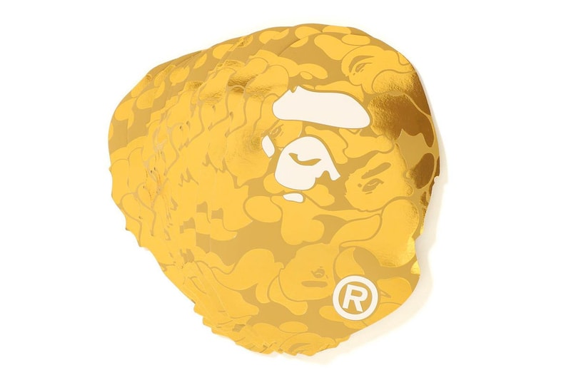BAPE 2019 New Year's Gifts a bathing ape ape head red envelops chinese new year gold calendar  