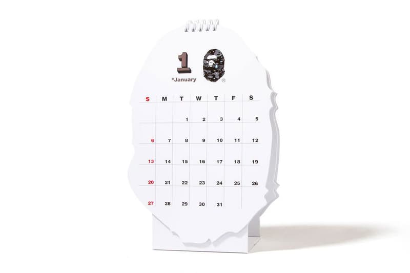 BAPE 2019 New Year's Gifts a bathing ape ape head red envelops chinese new year gold calendar