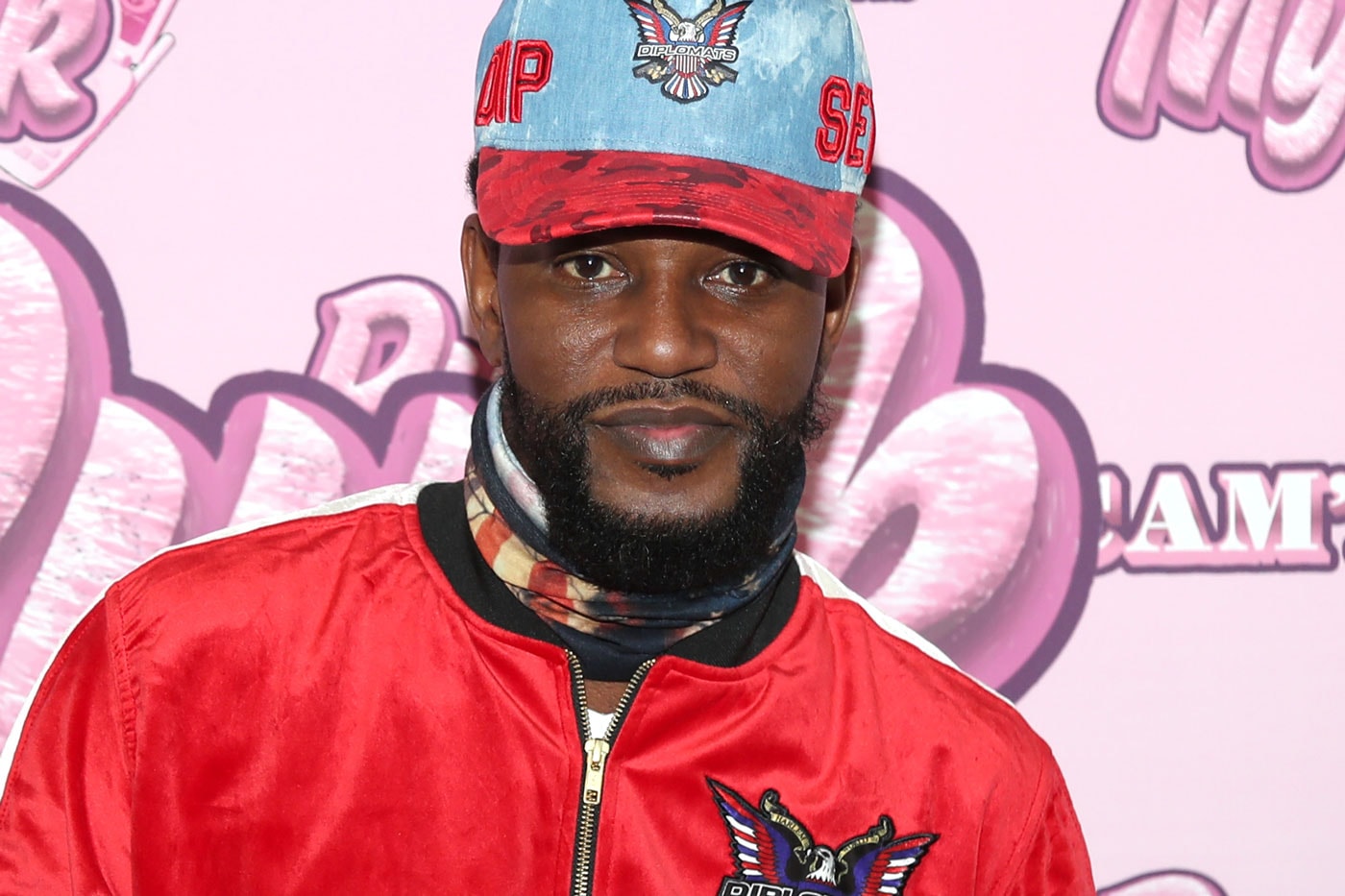 Cam'ron is the Most Grinch-Like Santa Ever