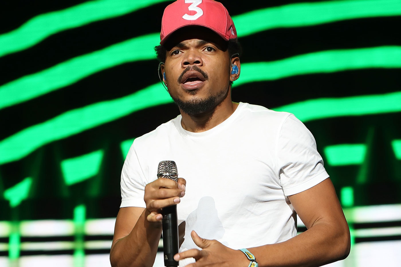 Hear Chance The Rapper Play His Favorite Christmas Songs Huw Stephens BBC Radio 1