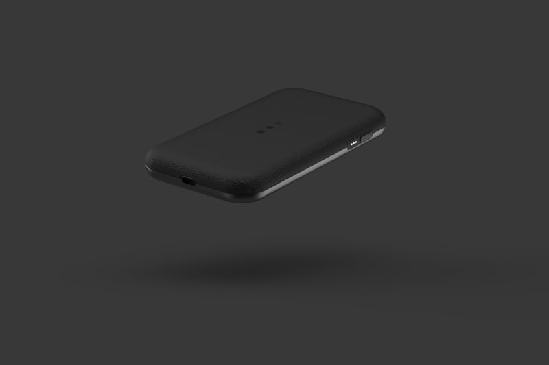 Courant CATCH:2 Multiple-Device CARRY Portable Wireless Charger tech phone charger 