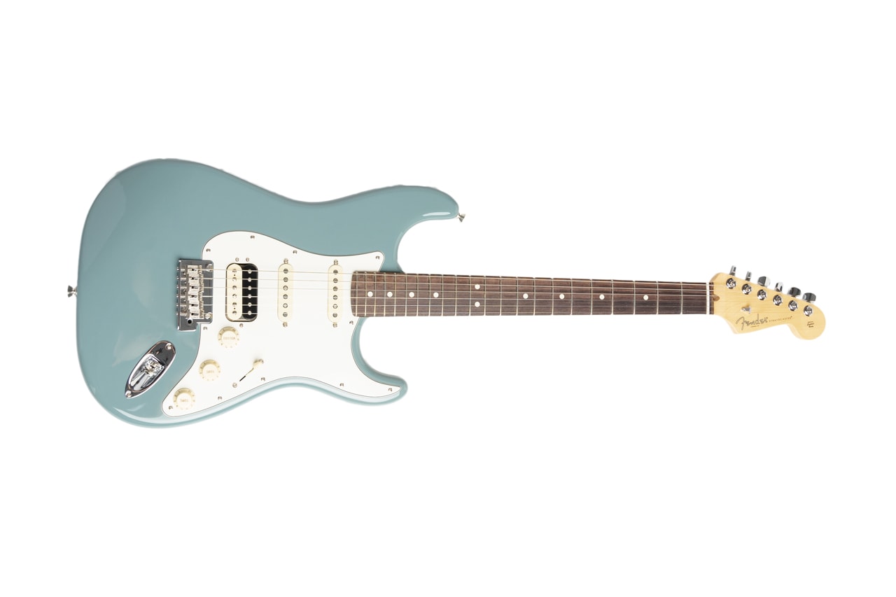 Fender American Professional Stratocaster Olympic White Guitar giveaway advent calendar