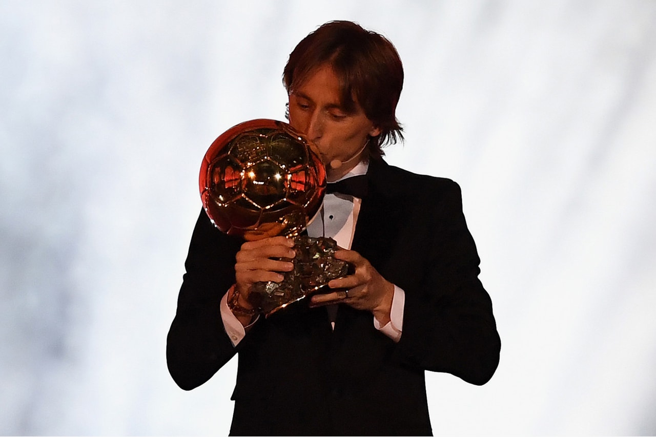 Luka Modric Wins 2018 Ballon d'Or football soccer fifa cristiano ronaldo lionel messi