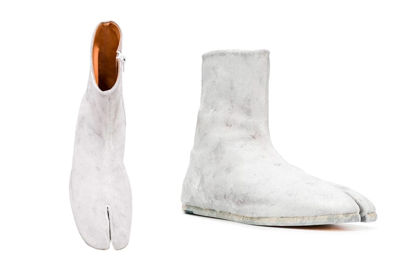 white tabi boots margiela