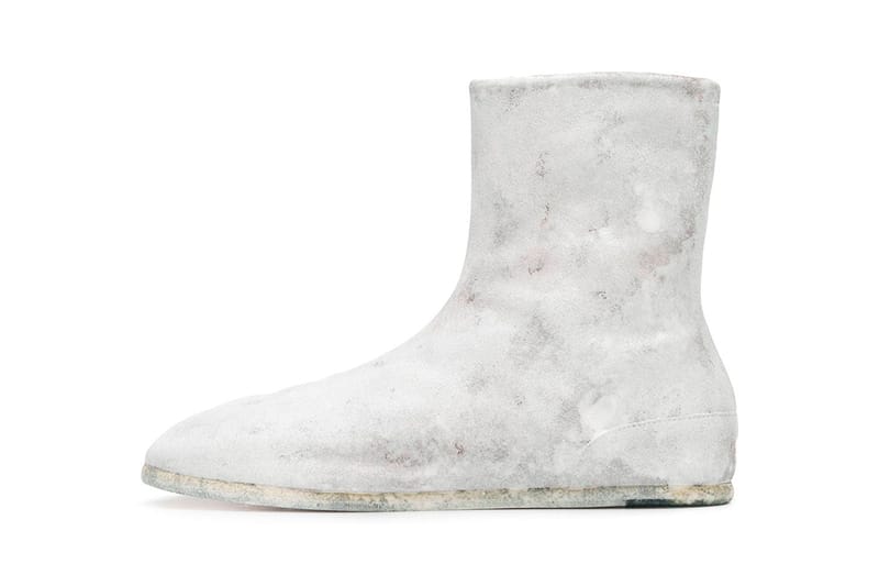 margiela tabi boots white
