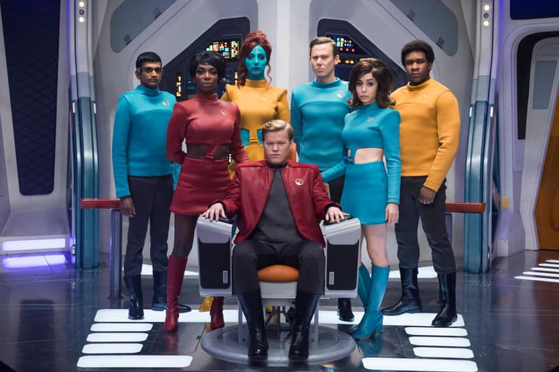 Netflix Confirms Black Mirror Season 5 2019 Return charlie brooker tv shows uss callister