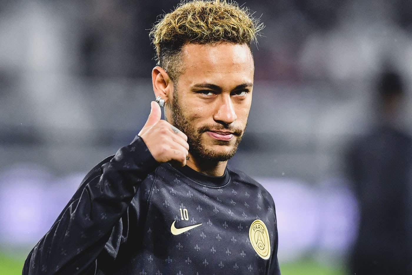 Neymar Jr. Skipped Ballon d'Or to Play 'Call of Duty' fifa football soccer paris saint germain brazil 