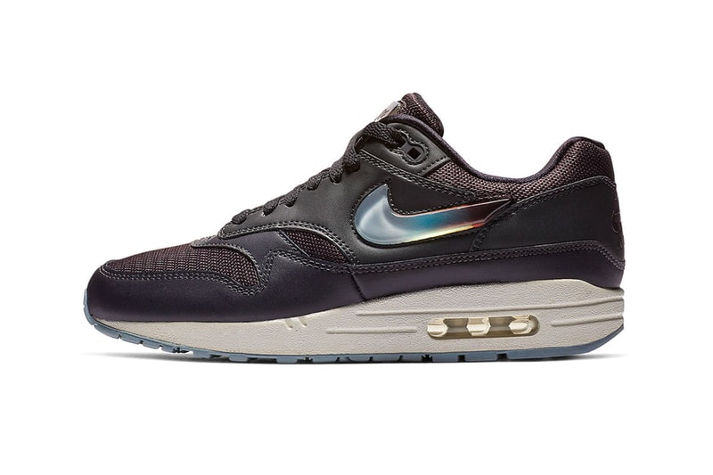 Nike Air Max 1 Oversized Jewel Swooshes Release black pink white tongue tabs