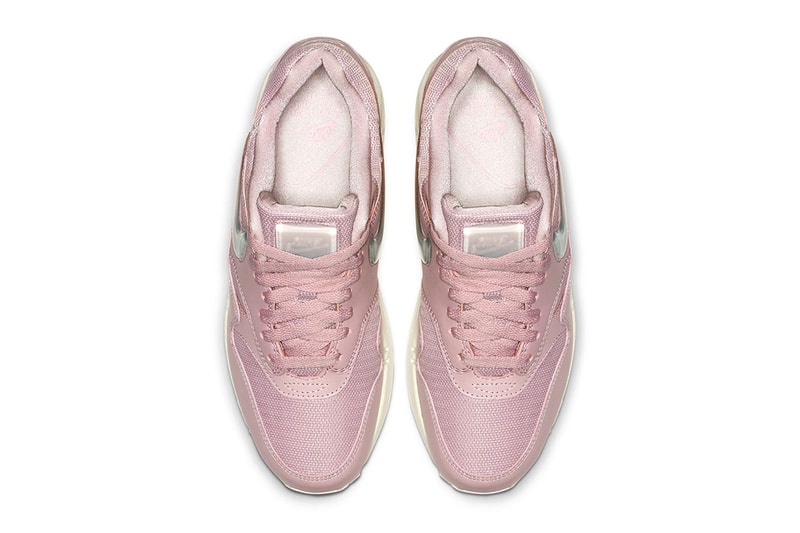 Nike Air Max 1 Oversized Jewel Swooshes Release black pink white tongue tabs