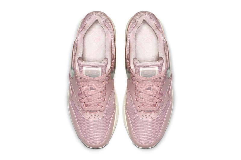 Nike Air Max 1 Oversized Jewel Swooshes Release black pink white tongue tabs