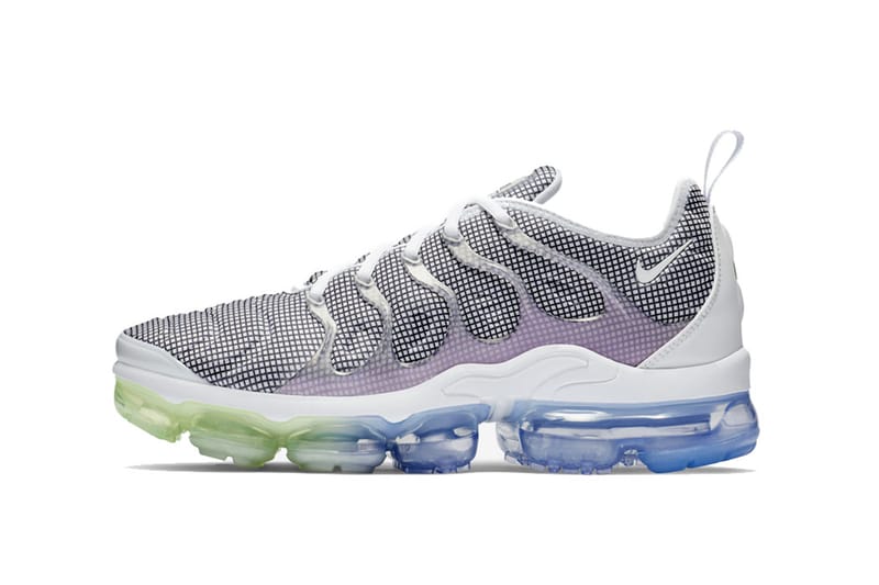 vapormax plus grid print