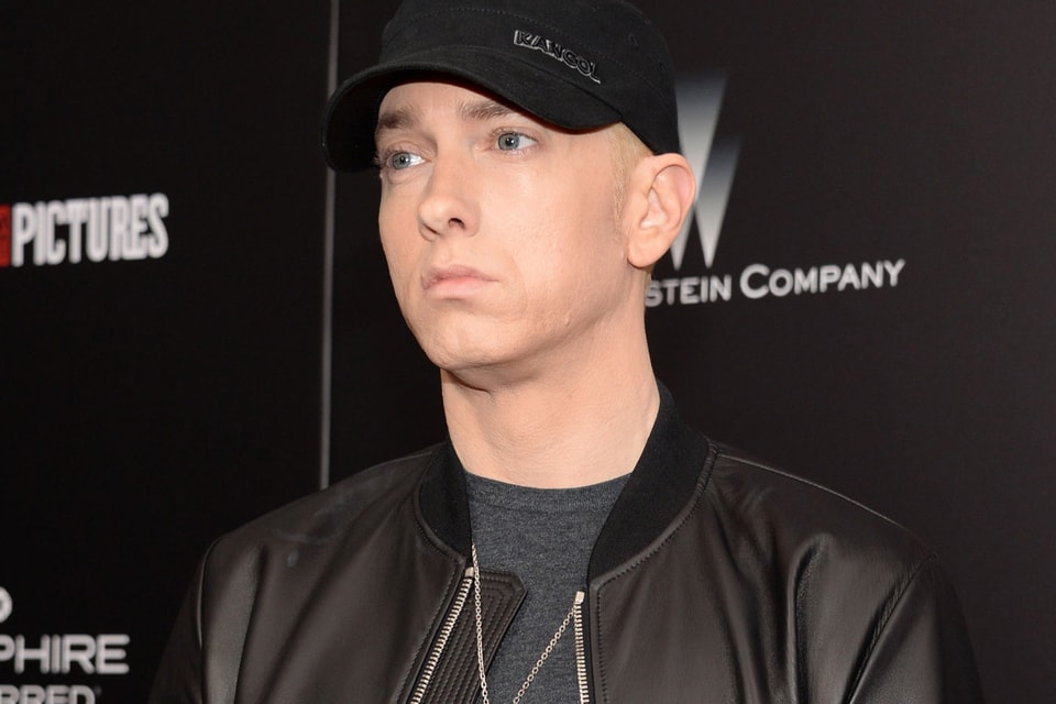 52 Eminem Nike Photos & High Res Pictures - Getty Images