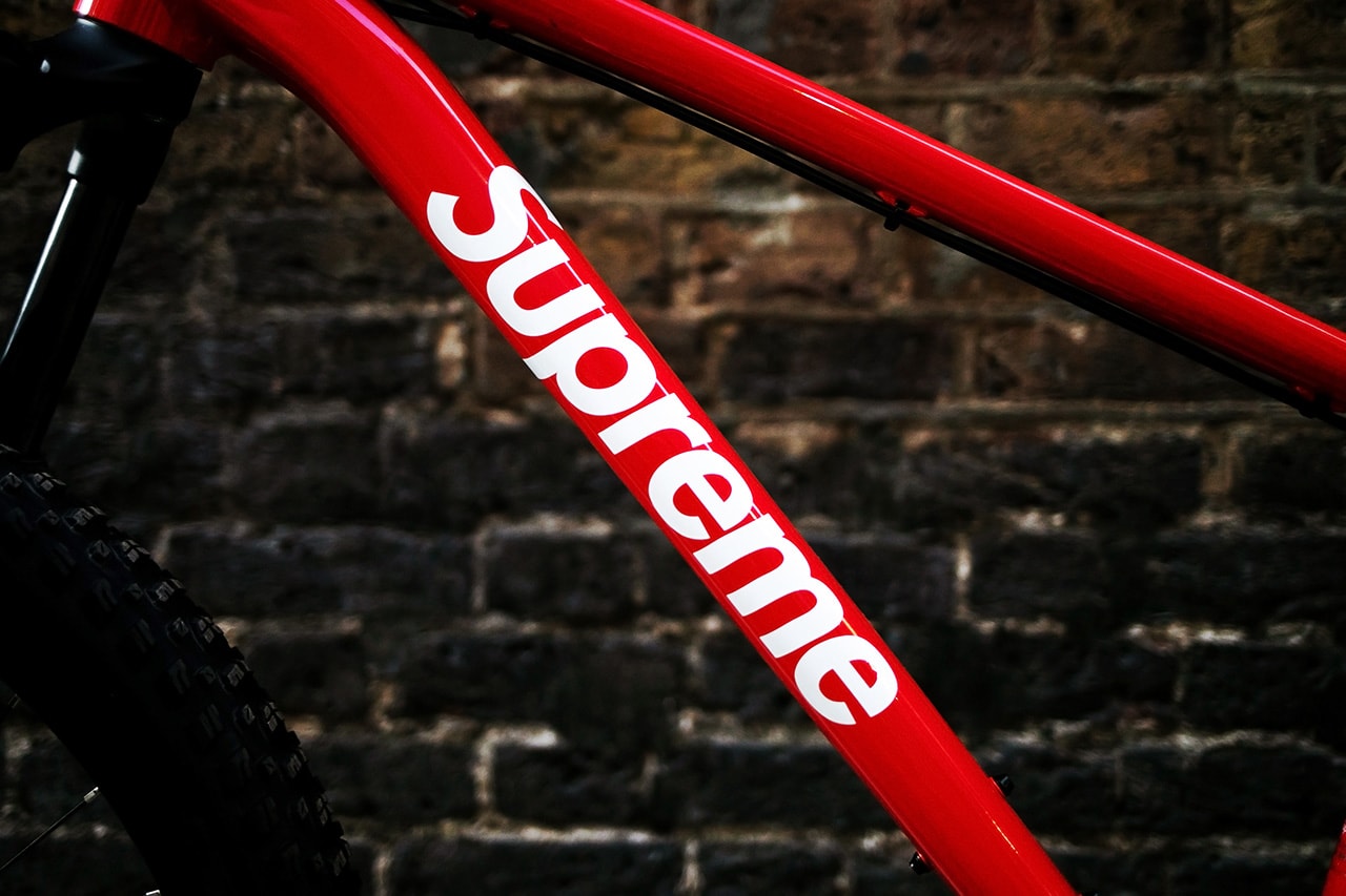 Supreme Santa Cruz Chameleon 27.5"+ Complete Mountain Bike red logo black tires frame close print graphic