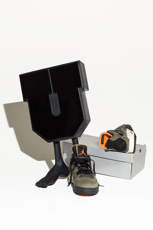 UNDEFEATED Medicom U Man Figure Collaboration toy release date info buy details price collab 2018 december fall winter Geoff McFetridge mascot size sizing comic strip artwork