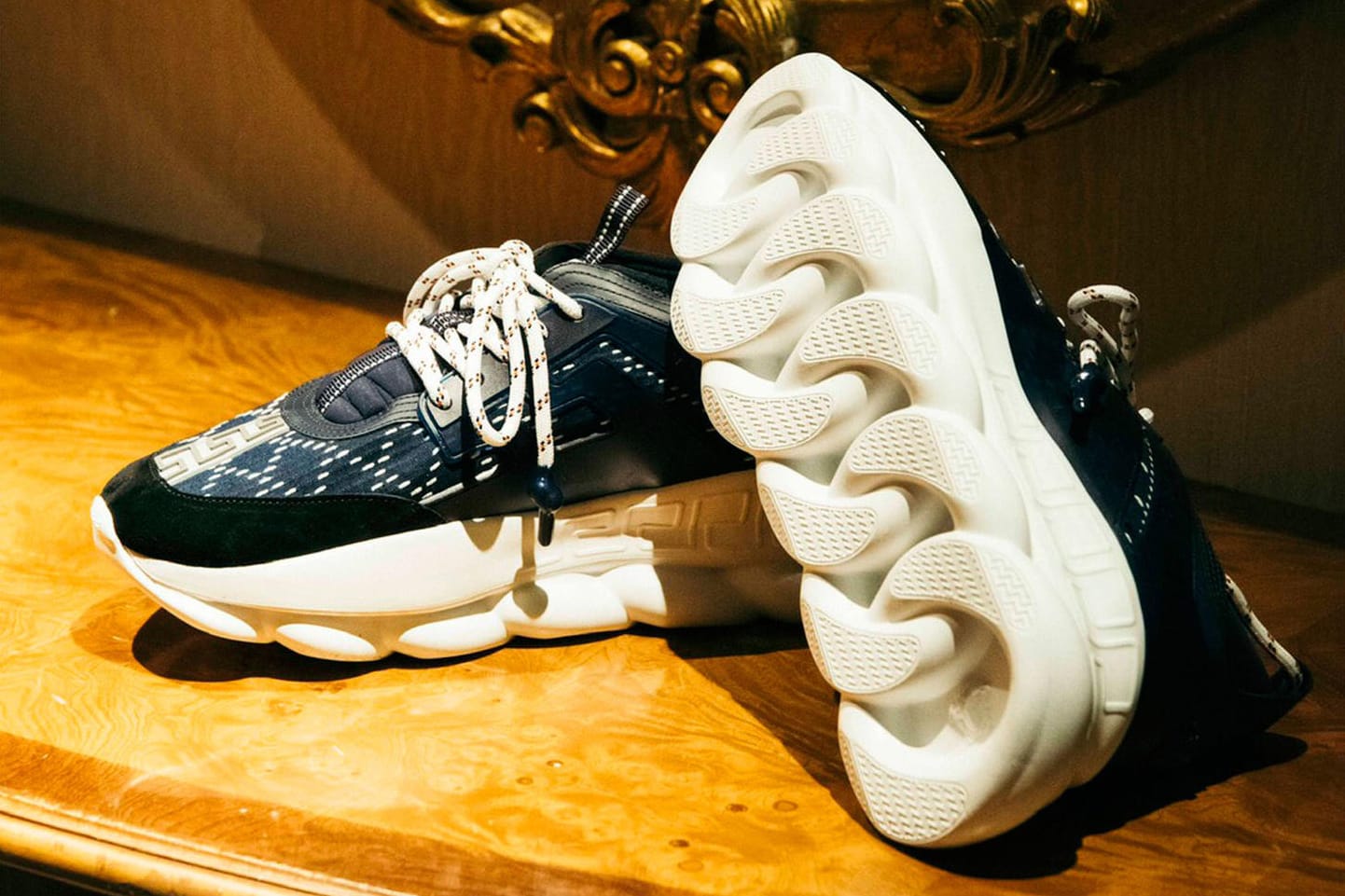 versace link shoes