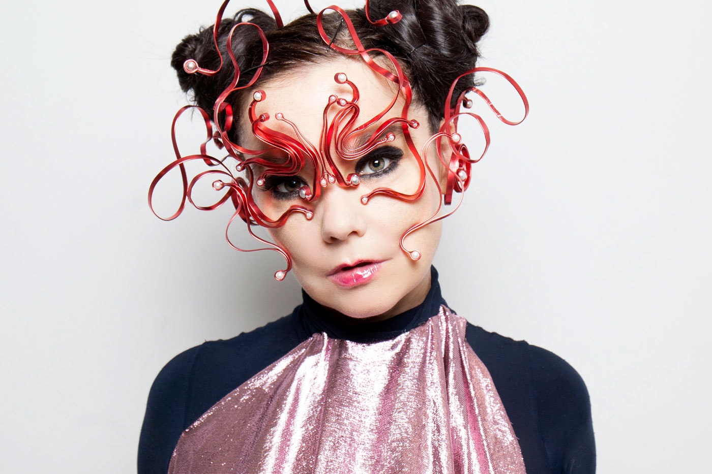 Watch Björk's Twisted “Mouth Mantra” Video