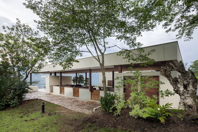 Dos Maderos House Jaime Rendon Arquitectos design structure house interior Medellín Colombia