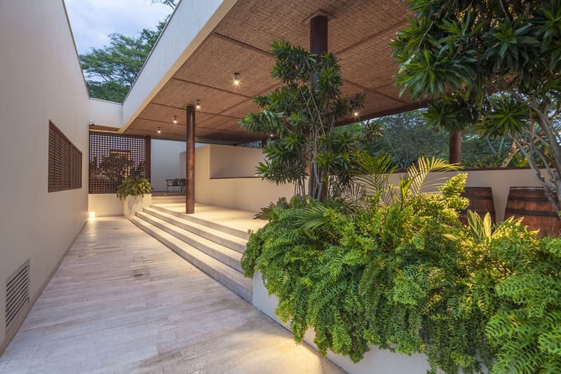 Dos Maderos House Jaime Rendon Arquitectos design structure house interior Medellín Colombia