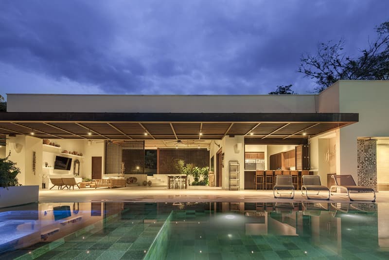 Dos Maderos House Jaime Rendon Arquitectos design structure house interior Medellín Colombia