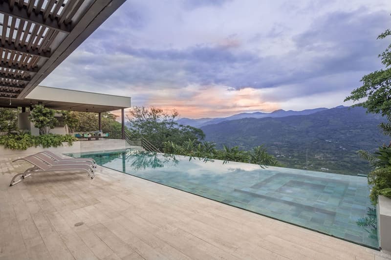 Dos Maderos House Jaime Rendon Arquitectos design structure house interior Medellín Colombia