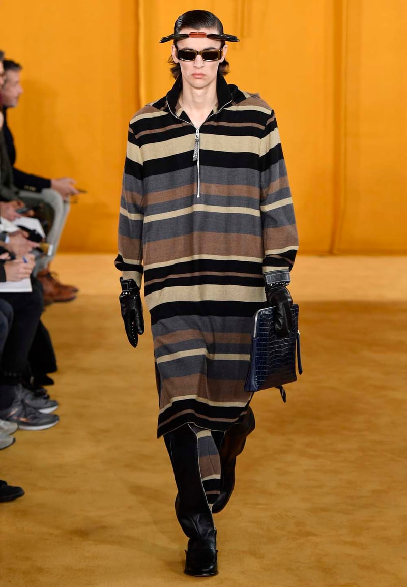 LOEWE Fall Winter 2019 Paris Fashion Week 