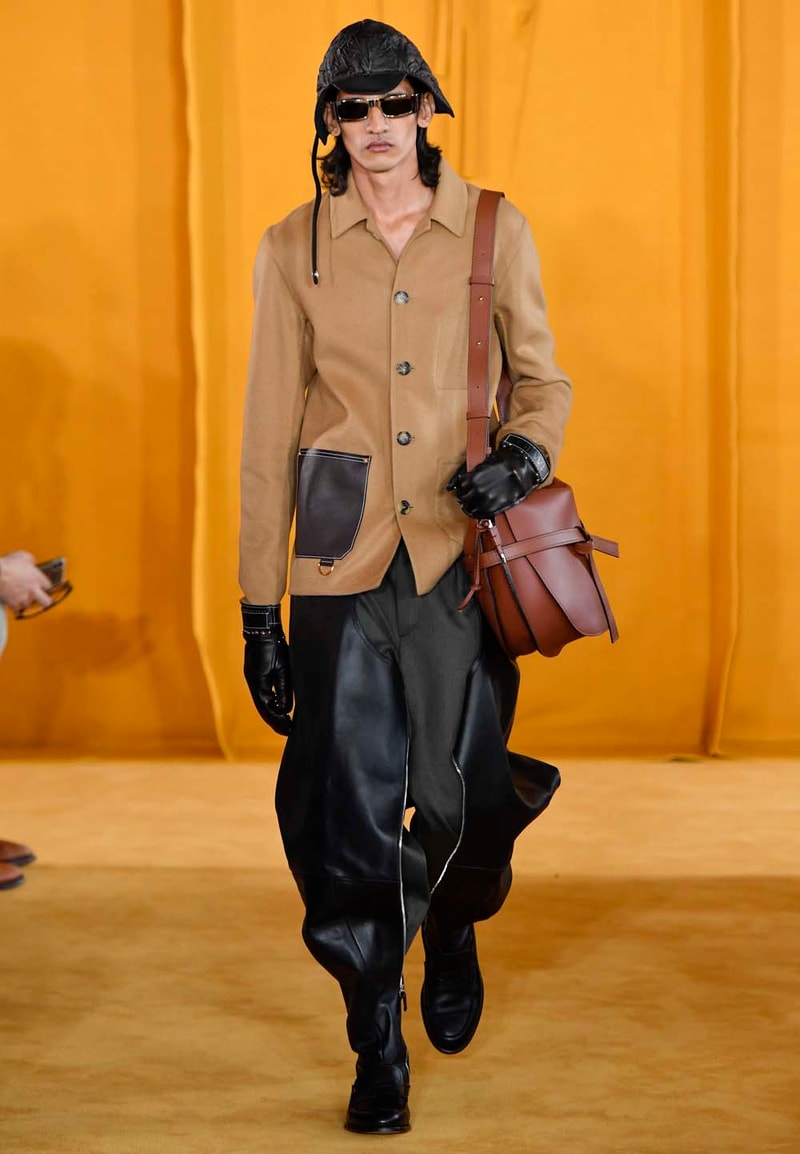 LOEWE Fall Winter 2019 Paris Fashion Week 