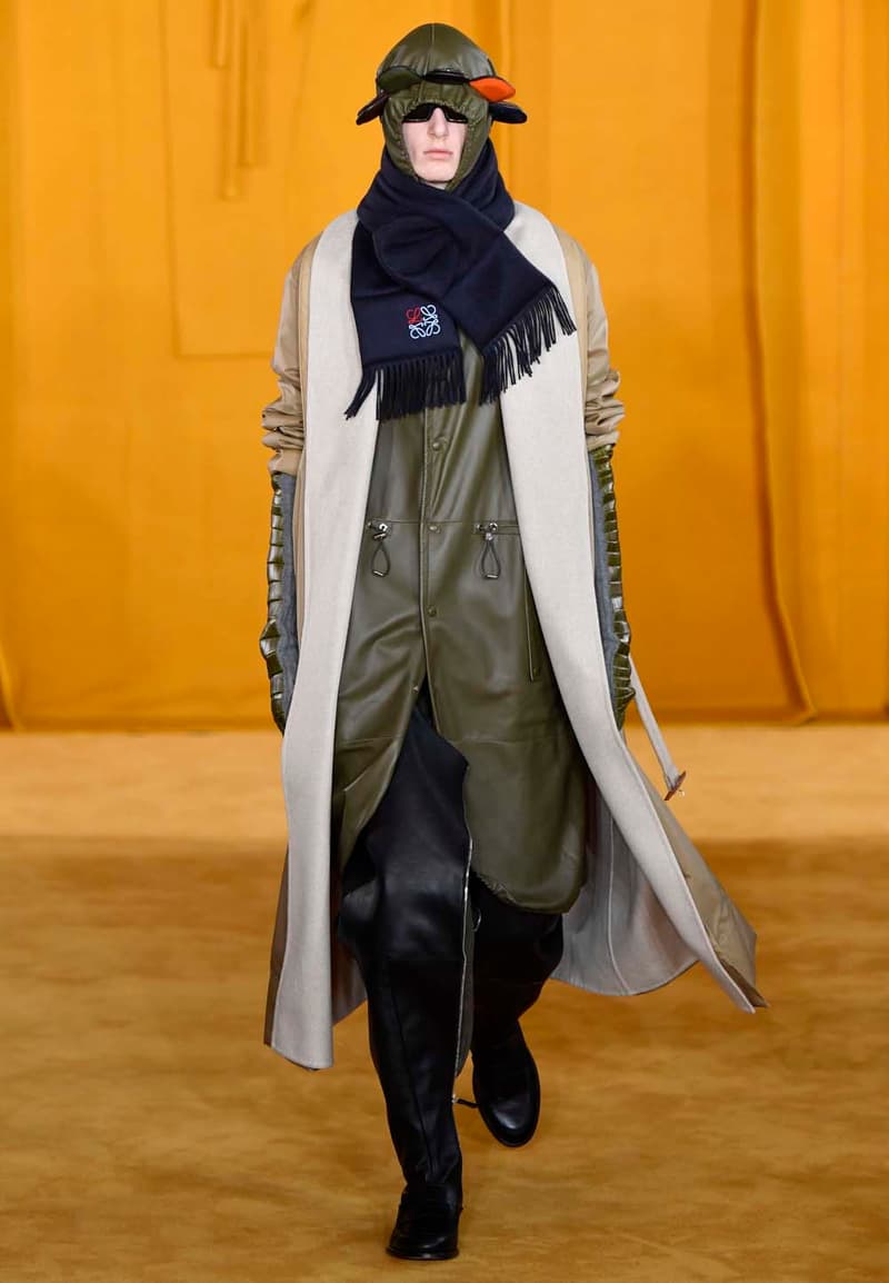 LOEWE Fall Winter 2019 Paris Fashion Week 