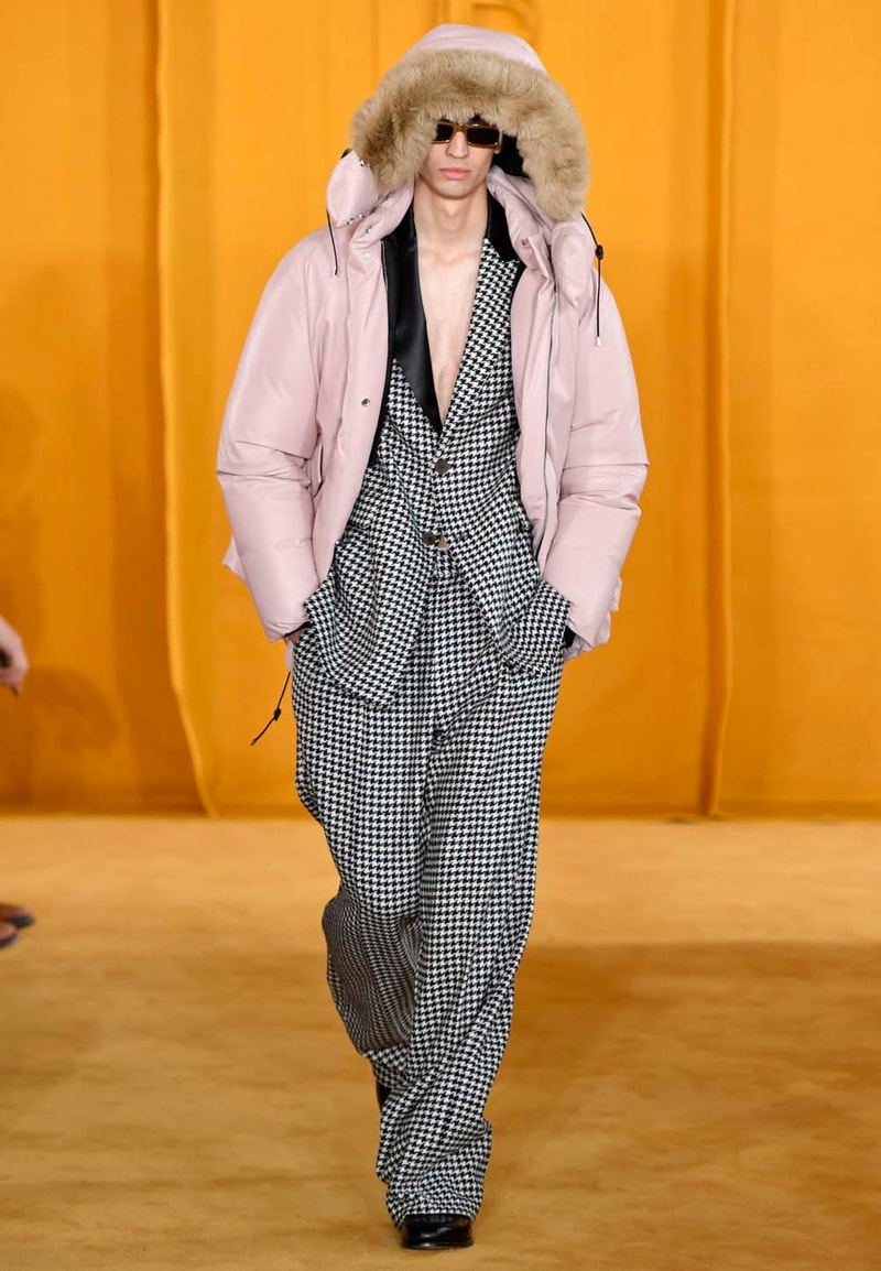 LOEWE Fall Winter 2019 Paris Fashion Week 