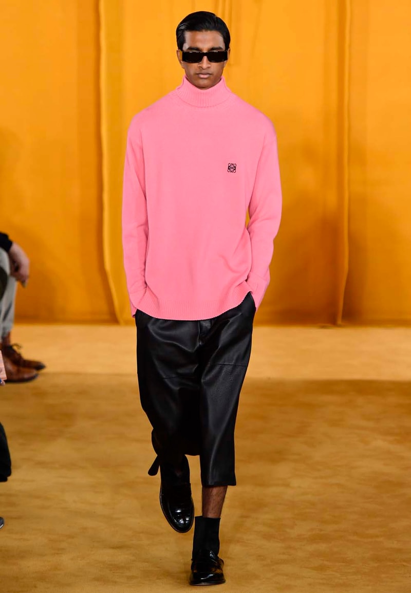 LOEWE Fall Winter 2019 Paris Fashion Week