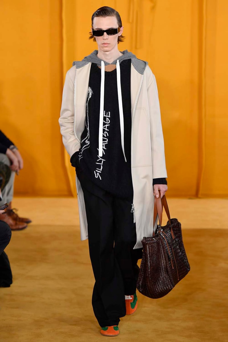 LOEWE Fall Winter 2019 Paris Fashion Week 