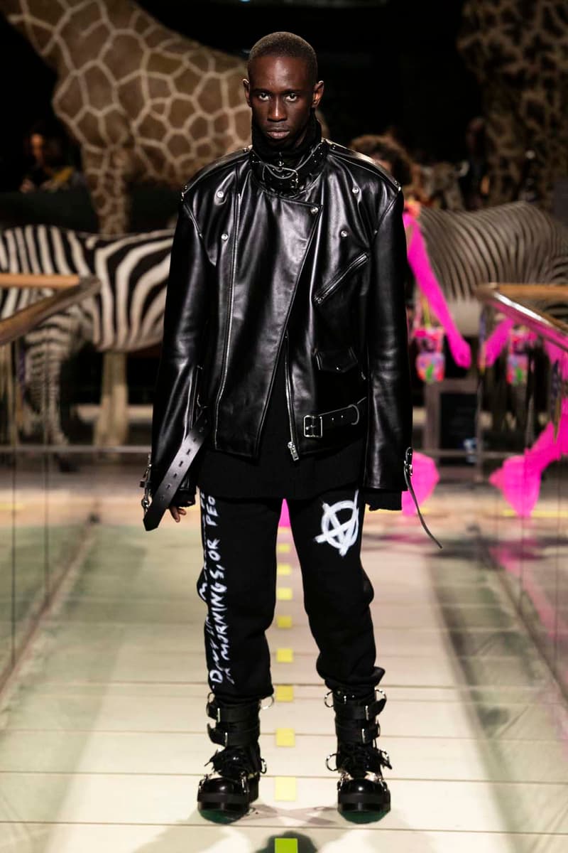 Vetements Fall Winter 2019 Collection Runway paris fashion week mens womens demna gvasalia