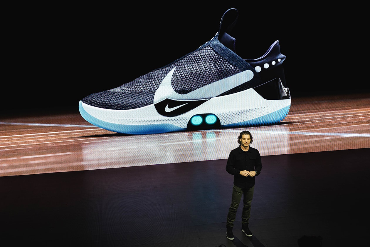 inside nike adapt bb reveal 2019 january footwear nike basketball jayson tatum eric avar wear test on foot event new york city feet model closer look