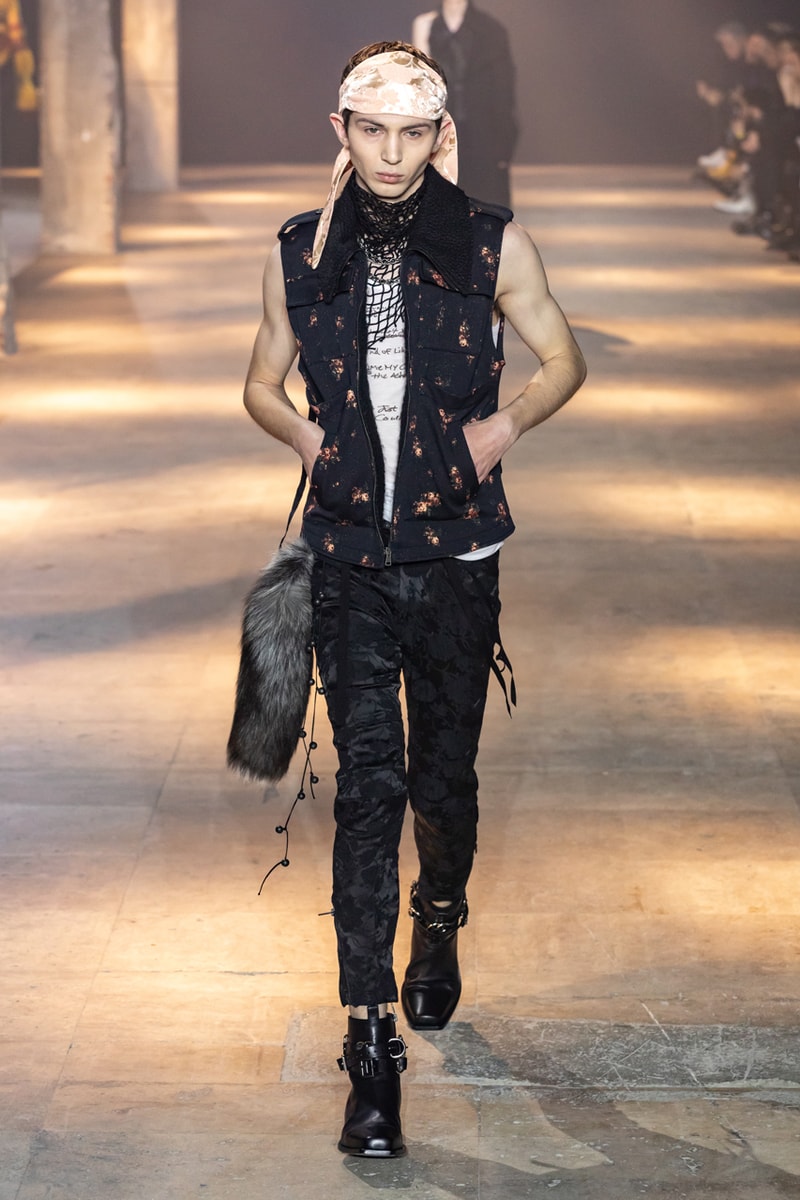 Ann Demeulemeester Fall Winter 2019 Collection FW19 runway paris clothes black green blue pants outerwear jackets coats headgear headbands accessorie