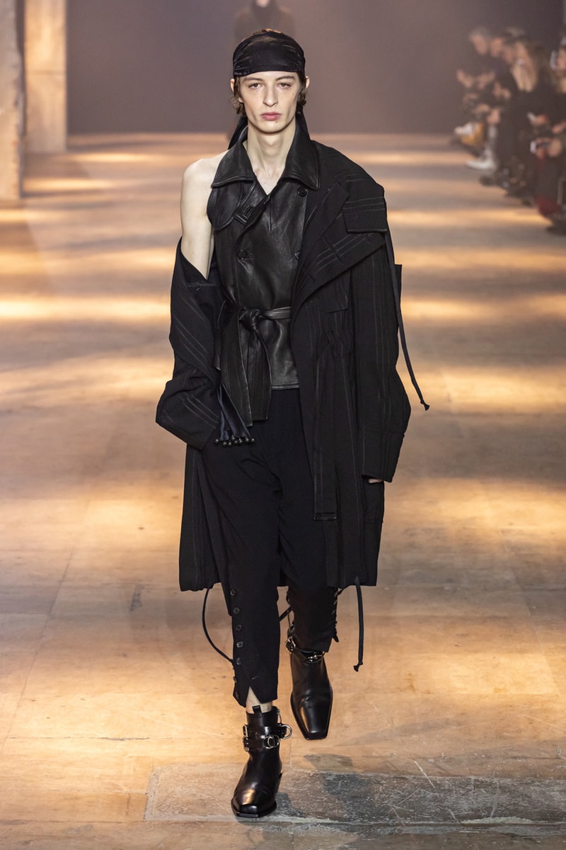 Ann Demeulemeester Fall Winter 2019 Collection FW19 runway paris clothes black green blue pants outerwear jackets coats headgear headbands accessorie