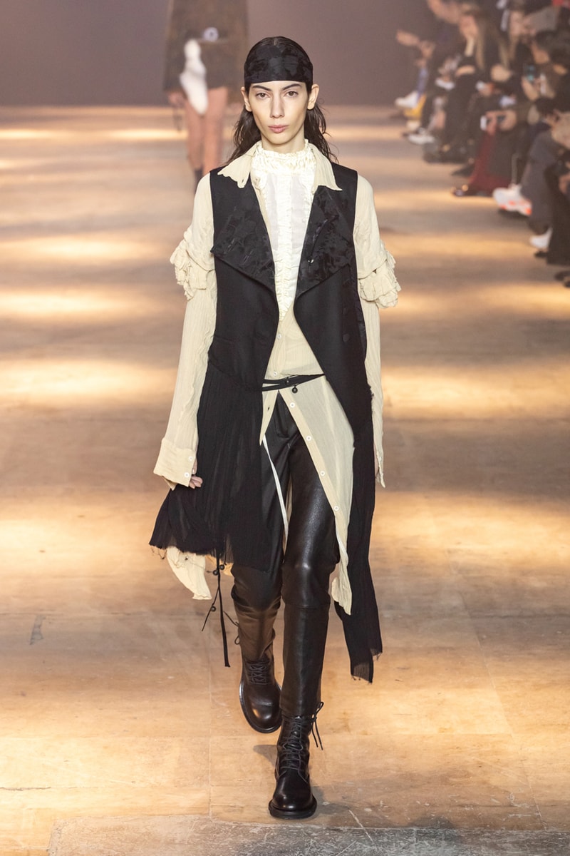 Ann Demeulemeester Fall Winter 2019 Collection FW19 runway paris clothes black green blue pants outerwear jackets coats headgear headbands accessorie