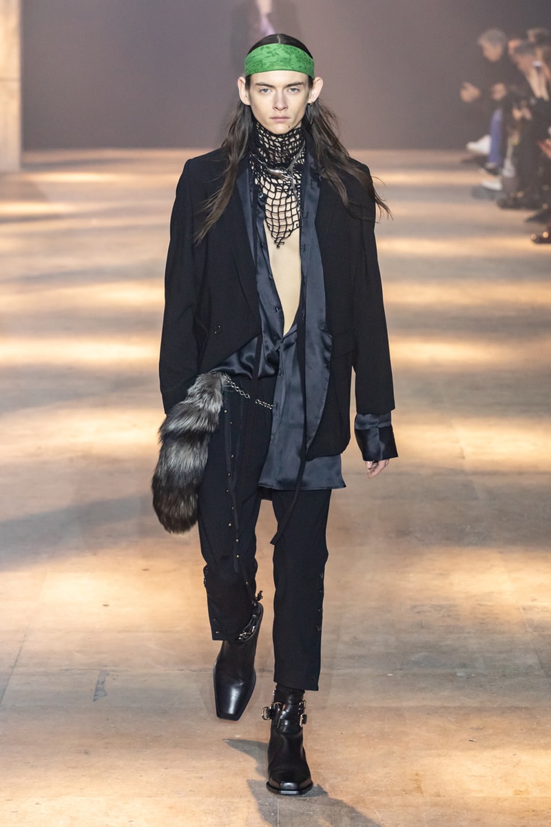 Ann Demeulemeester Fall Winter 2019 Collection FW19 runway paris clothes black green blue pants outerwear jackets coats headgear headbands accessorie