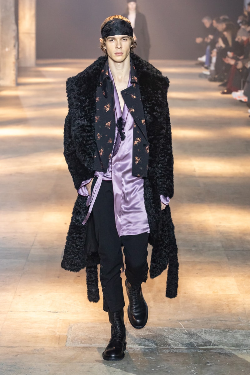 Ann Demeulemeester Fall Winter 2019 Collection FW19 runway paris clothes black green blue pants outerwear jackets coats headgear headbands accessorie