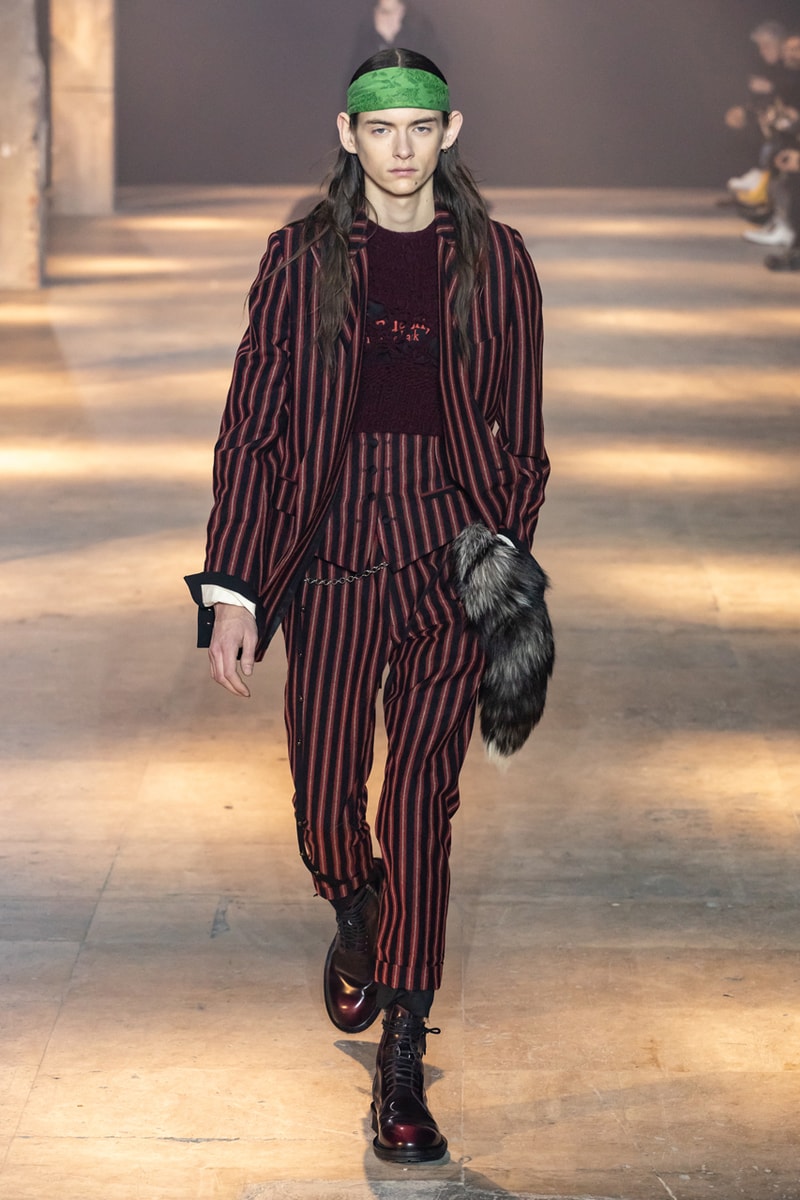 Ann Demeulemeester Fall Winter 2019 Collection FW19 runway paris clothes black green blue pants outerwear jackets coats headgear headbands accessorie