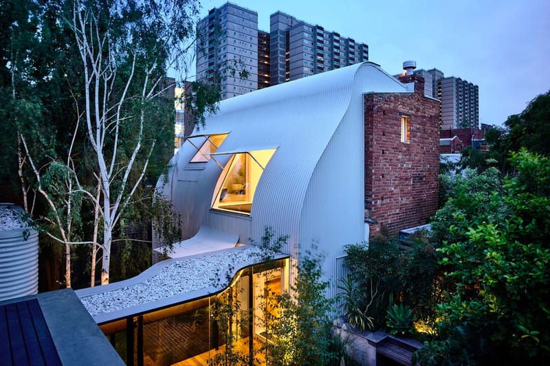 The King Bill Home Embraces the Old and the New