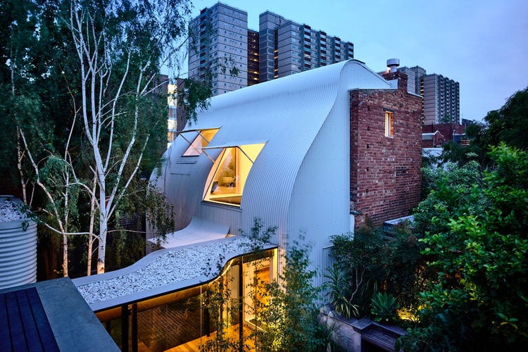 The King Bill Home Embraces the Old and the New