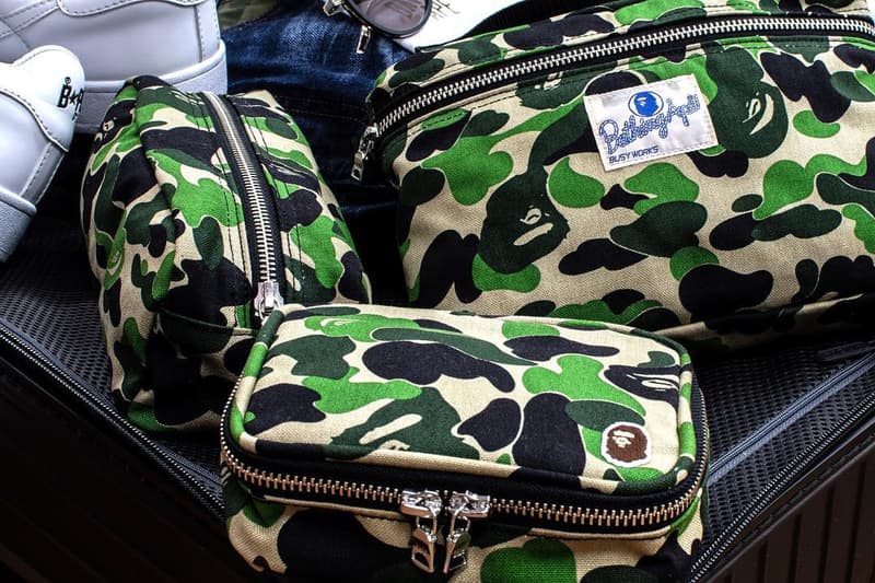 BAPE 1ST CAMO Travel Pouches music flight amenity set a bathing ape 1st camo