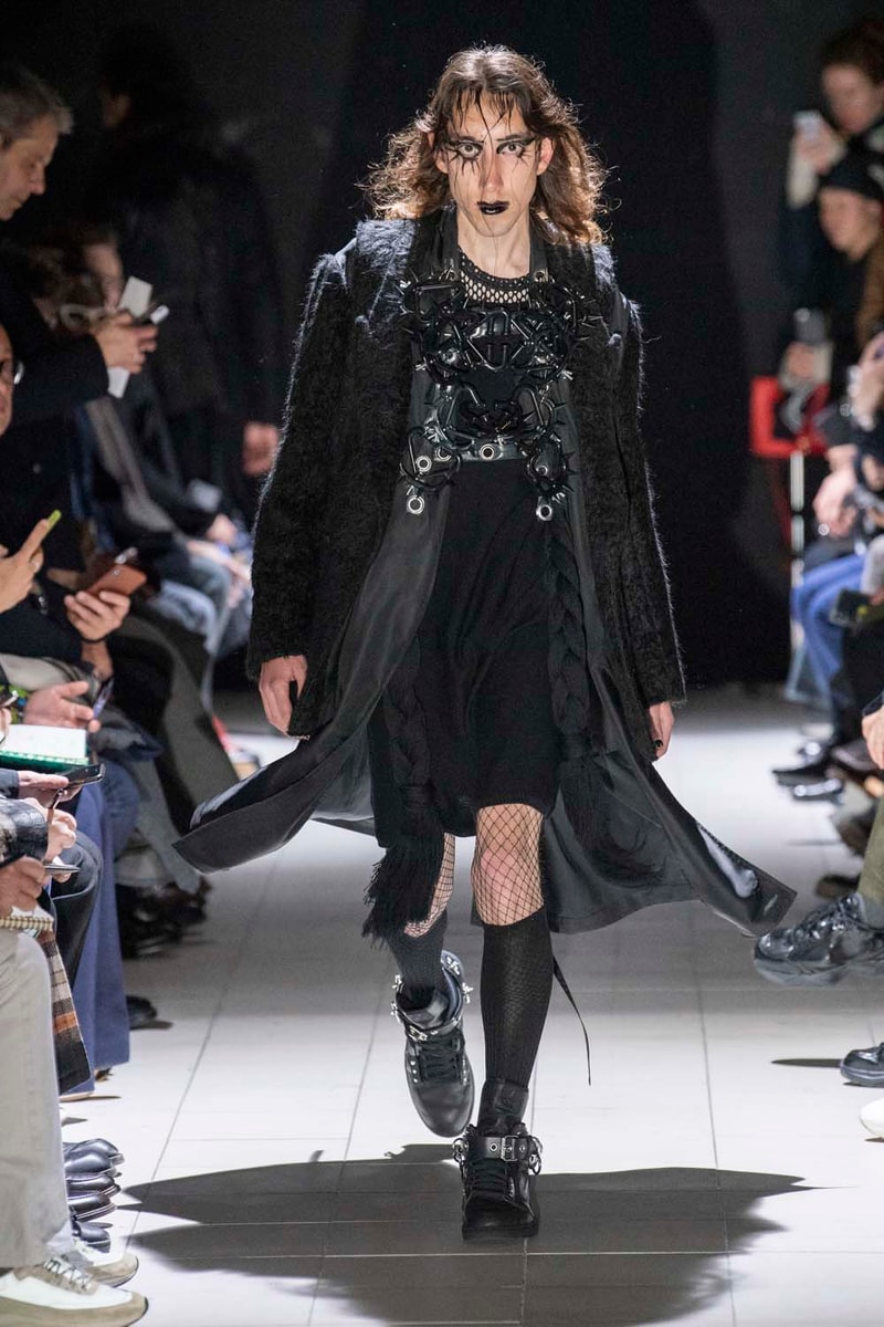 COMME des GARÇONS HOMME Plus fall winter 2019 Runway Show collection paris fashion week mens rei kawakubo nike collaboration george cox creeper jordan brand dunk
