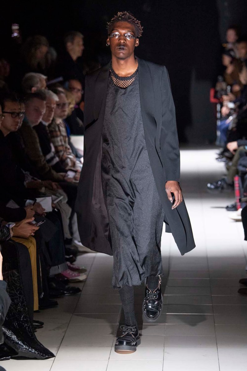 COMME des GARÇONS HOMME Plus fall winter 2019 Runway Show collection paris fashion week mens rei kawakubo nike collaboration george cox creeper jordan brand dunk