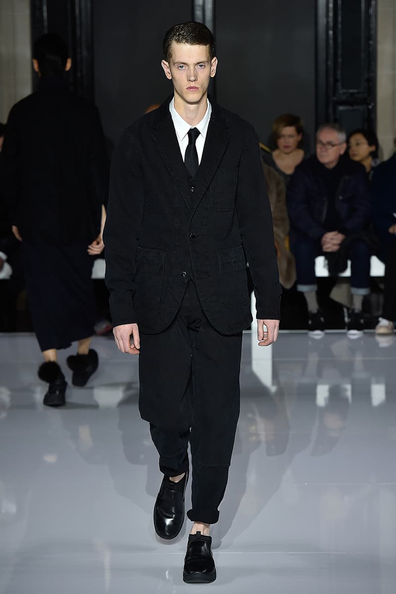 Fumito Ganryu Fall/Winter 2019 Paris Presentation