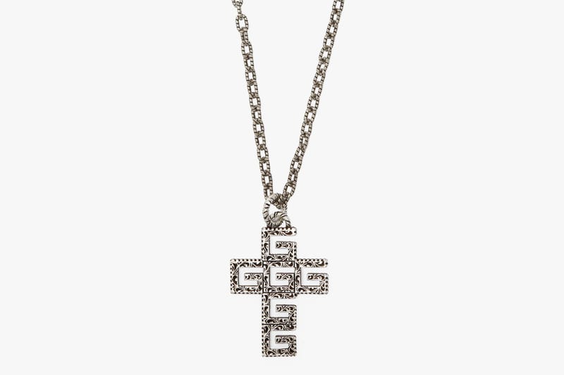 gucci jesus necklace