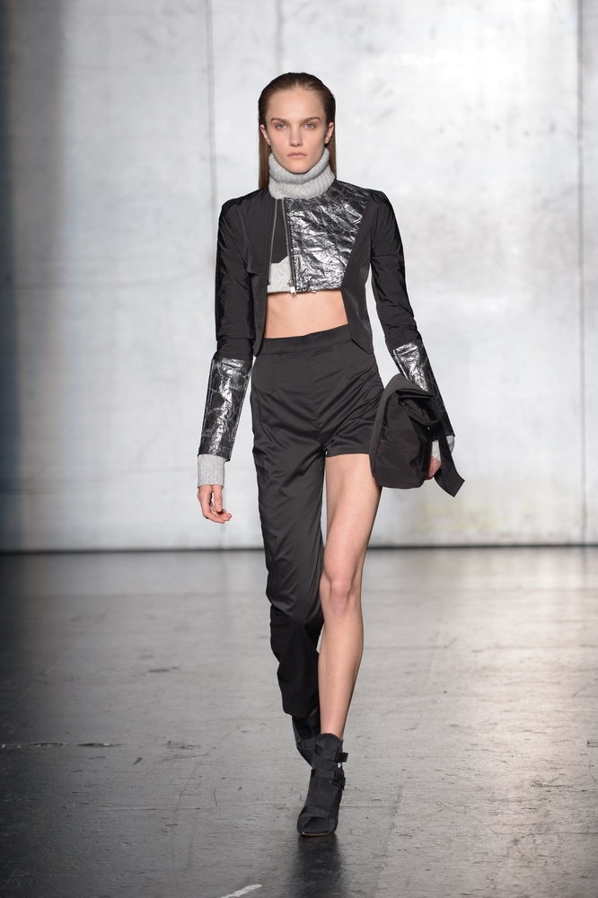 HELIOT EMIL Fall/Winter 2019 Copenhagen Fashion Week Utility Utilitarian Collection Textile Fabric runway collection
